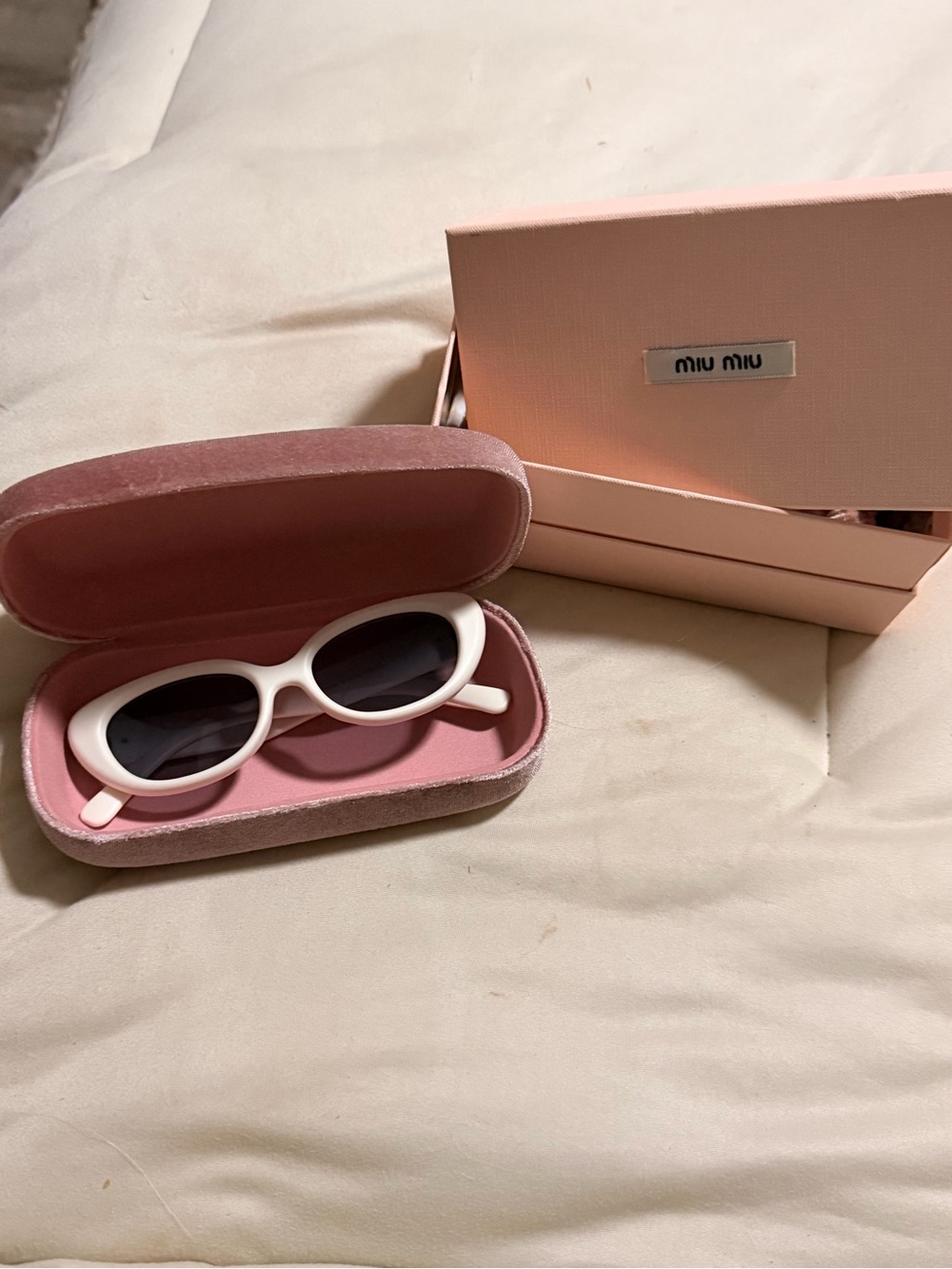 Miu Miu White Cat-Eye Sunglasses with Black Lenses - Picture 6 of 6